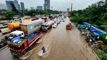 Maharashtra Rain Fury: Red Alert For Palghar, Pune Ghats; 10 Districts On Orange Alert, 15 On Yellow