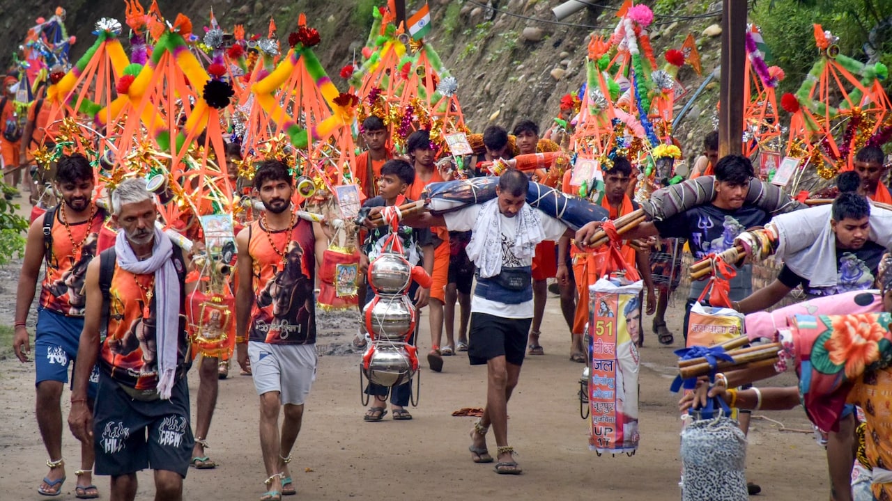 Kanwar Yatra Kawad Yatra