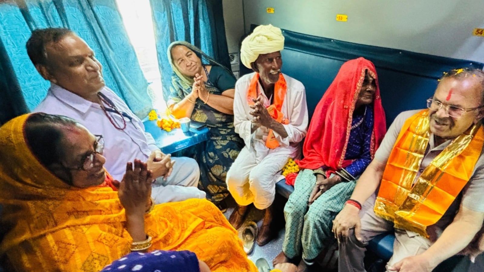 अब तक 1.81 लाख बुजुर्ग  नि:शुल्क यात्रा कर चुके हैं