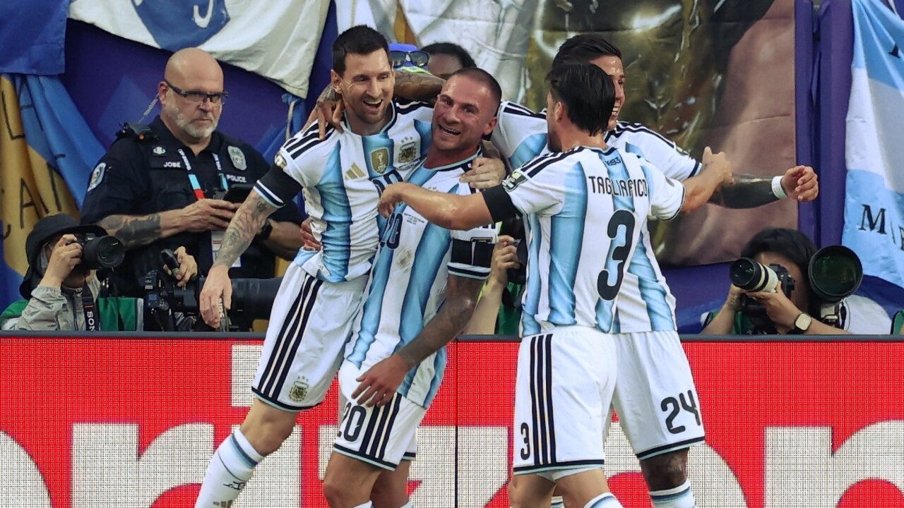 Lionel Messi: मेसी-मेसी के शोर से गूंजा स्टेडियम, अर्जेंटीना की झोली में ऐसे डाला पहला गोल, कॉर्नर से बनाया यादगार मौका