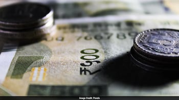 Bank Deposits Jump Rs 7 Lakh Crore In Fortnight, Third Highest In 29 Years
