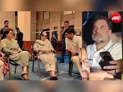 राहुल और प्रियंका को पुलिस हिरासत से छोड़ा गया, लाने पहुंचीं सोनिया गांधी
