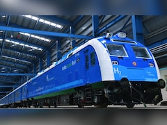 चलती-फिरती बिजलीघर, 75 KM/H की रफ्तार... कमाल की है देश की पहली हाइड्रोजन ट्रेन, PM मोदी ने शेयर की तस्वीरें