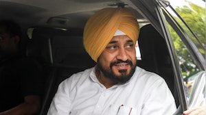 Punjab Congress Infighting Escalates After Channi's Meeting With Party Leaders