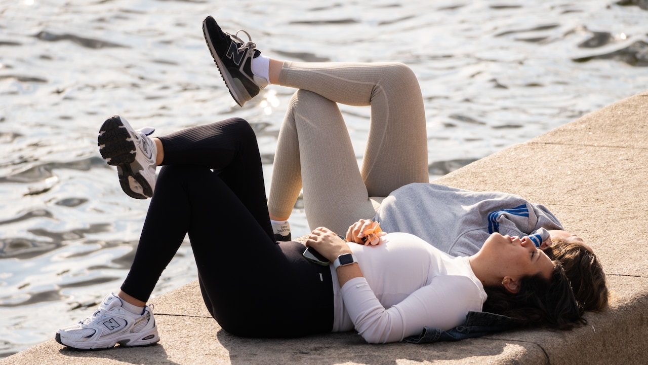 How To Choose Leggings For Kurtas, Workouts And Everyday Wear