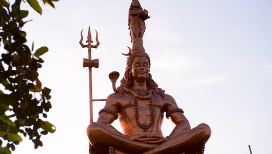 शुरू हुआ सावन, रख रहे हैं सोमवार का व्रत? तो लास्&zwj;ट मिनट भागमभाग से बचने के लिए इन चीजों को जरूर करें ऑर्डर