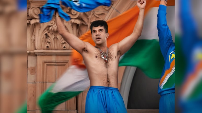 'दादा- द सौरव गांगुली स्टोरी' का फर्स्ट लुक आउट, बताएं क्रिकेटर के रोल में राजकुमार राव पास हुए या फेल?