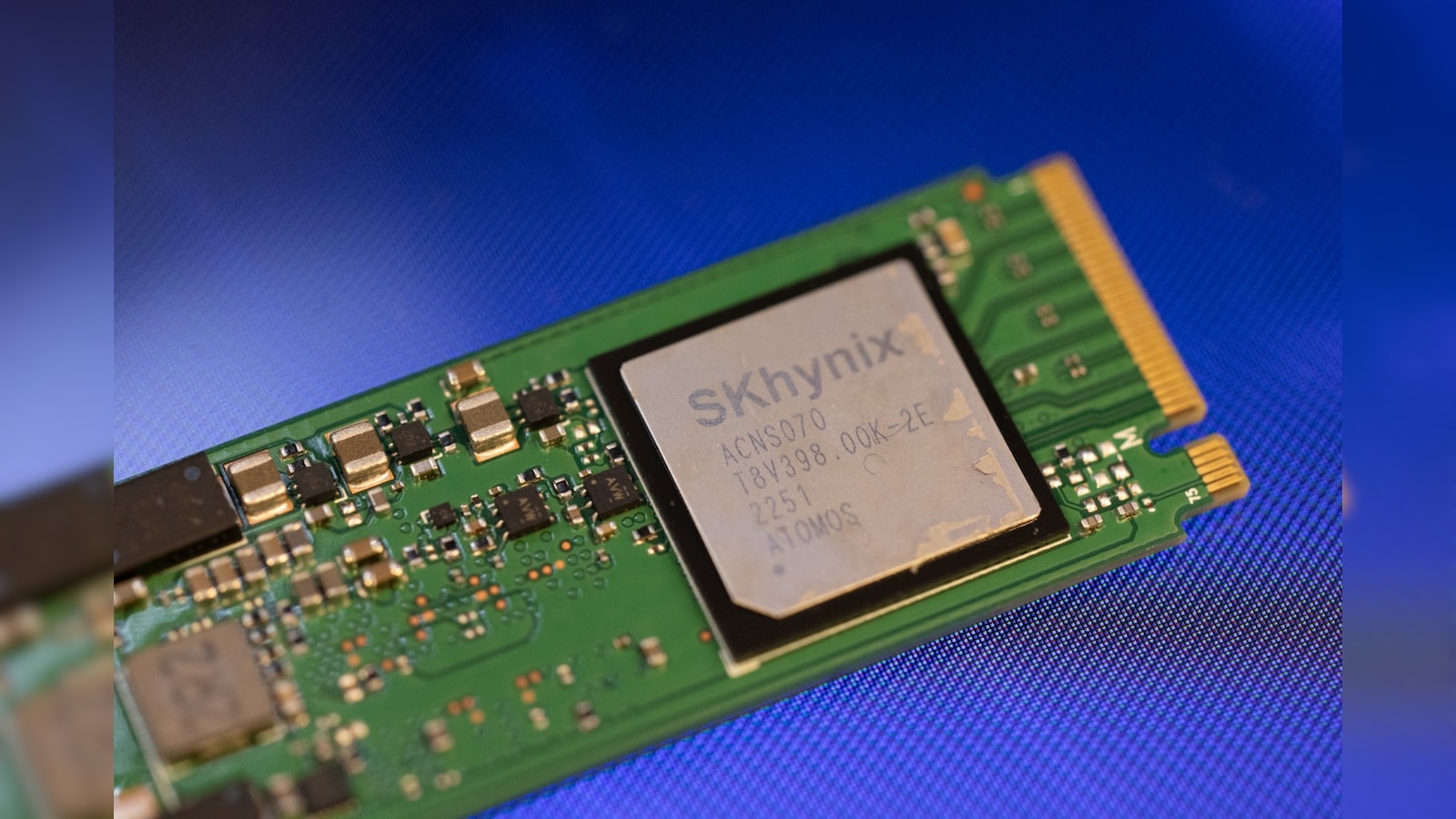 Technology hardware stocks fall as AI capacity concerns rise.