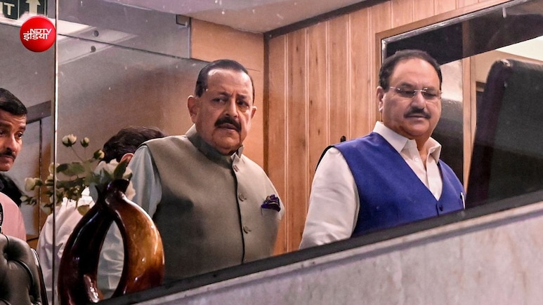 जेपी नड्डा और जितेंद्र सिंह बने सरकार के 'संकटमोचक', शांति के साथ कैसे बनाई बात