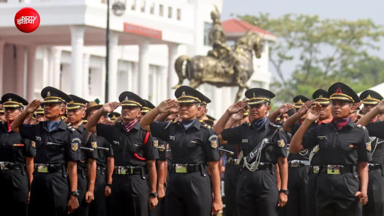 भारतीय सेना में भी होती है इंजीनियरों की भर्ती,जानें कितनी मिलती है सैलरी