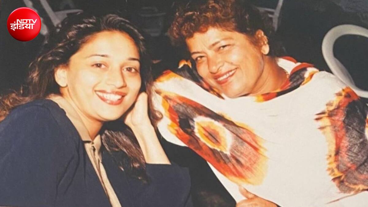 भजन सिंगर ने गाया था माधुरी दीक्षित का सबसे हिट नंबर, पूरी फिल्म होने के बाद डायरेक्टर ने आखिरी में जोड़ा