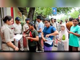 संसदीय पैनल की बैठक: क्या टुकड़ों में होगी NEET परीक्षा? अलग-अलग एंट्रेंस टेस्ट पर NTA ने दिया यह जवाब