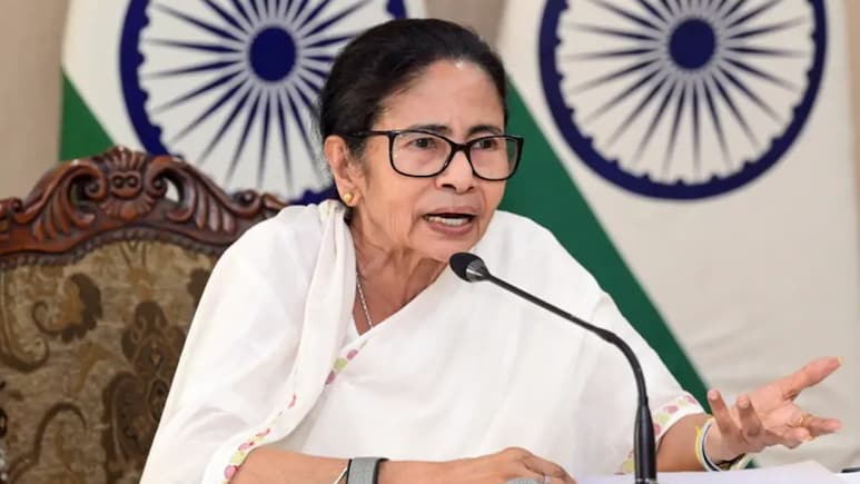 जनगणना की कवायद NRC लागू करने का एक और चोर दरवाजा... ममता बनर्जी