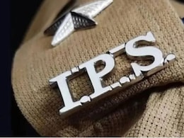 लखनऊ पुलिस कमिश्नर अमरेंद्र सेंगर समेत यूपी में 15 वरिष्ठ IPS अधिकारियों का ट्रांसफर, जानिए कौन कहां गया