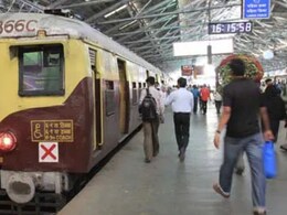 मुंबईत मराठीत बोलण्याची मागणी गुन्हा? अंधेरी स्टेशनवर प्रवाशाला तासभर कोंडल्याचा धक्कादायक आरोप, पाहा VIDEO