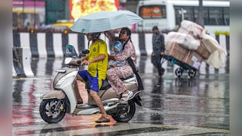 Mumbai Rains Nowcast Warning: IMD Issues Orange Alert For City, Thane And Raigad; Red Alert For Palghar