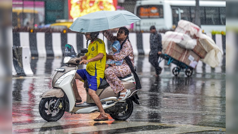 Mumbai Rains Nowcast Warning: IMD Issues Orange Alert For City, Thane And Raigad; Red Alert For Palghar
