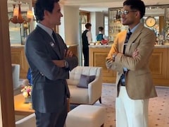 Gill Catches Up With Federer At Wimbledon, Their Meeting Has Internet Guessing