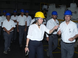 Priya Kapur Visits Sona Comstar's Chakan Plant In Maharashtra