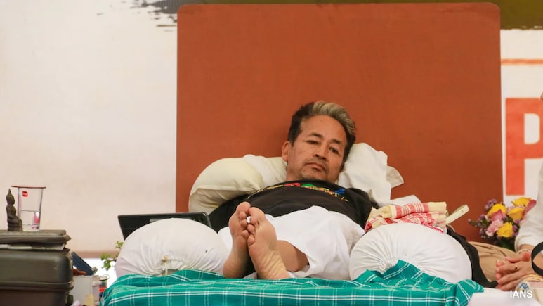 Blog | Barricades, Security Cordon, Questions: Inside Sonam Wangchuk's Emergency Ward