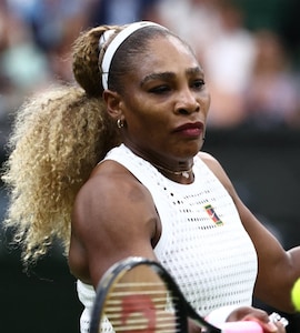 Serena Williams Suffers Fresh Injury Blow During Wimbledon Return At 44
