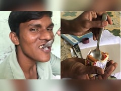 बिस्कुट खाने का ये नया स्टाइल देख लोग हुए हैरान, सोशल मीडिया पर छाया देसी जुगाड़ का ये वीडियो