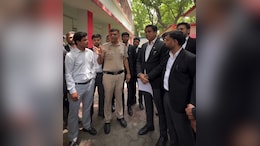 Delhi Police Apologise After Video Of Lawyers Being Manhandled Goes Viral