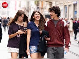 आज की युवा पीढ़ी को Gen Z क्&zwj;यों कहा जाता है, दिलचस्&zwj;प है कारण