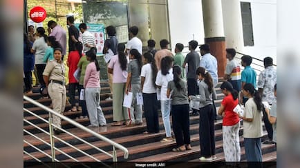 NEET Counselling: कम स्कोर पर भी मिल सकता है सरकारी मेडिकल कॉलेज, जानें क्या होता है स्ट्रे वैकेंसी राउंड?