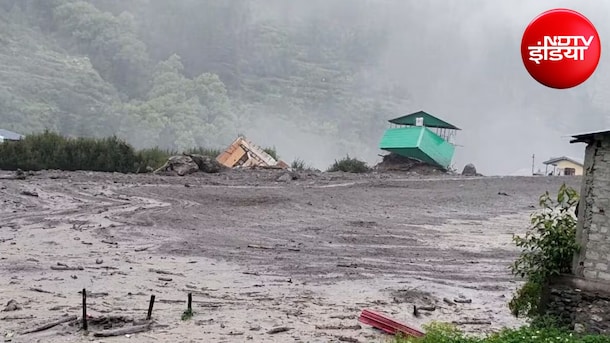 LIVE Updates: कश्मीर के अनंतनाग जिले में बादल फटा, पहलगाम में बाढ़, बारिश का अलर्ट