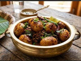 This Tamil Nadu-Style Masala Baby Potatoes Recipe Makes The Perfect Side Dish