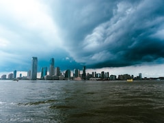 New York Weather Alert: Strong Storms, Rains To Disrupt Travel? Check Forecast As Mamdani Urges Caution