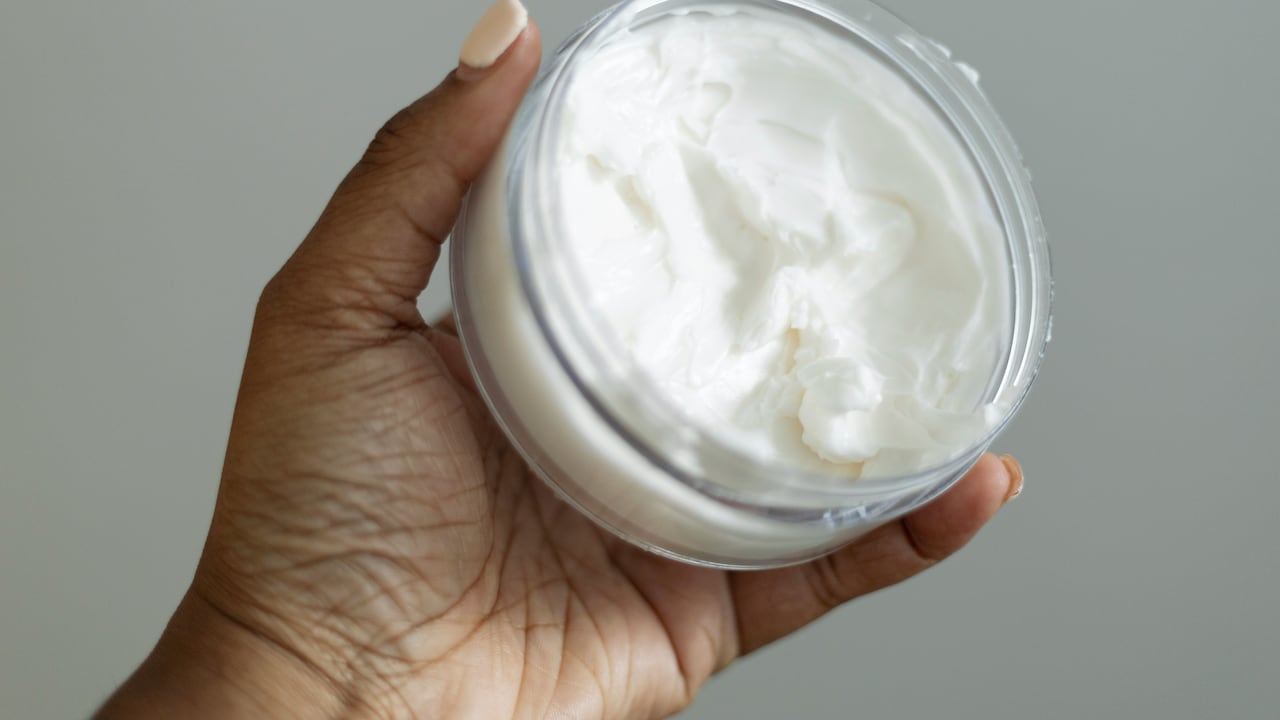 Best Hair Care Products For Soft, Defined And Frizz-Free Curls Best Hair Care Products For Soft, Defined And Frizz-Free Curls