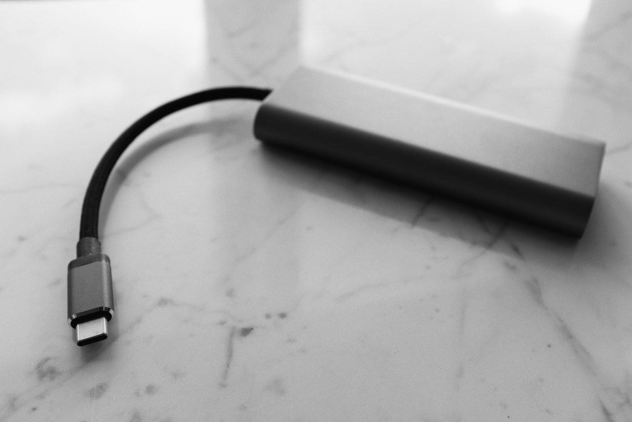Best Fast-Charging Power Banks For Heavy Phone Users