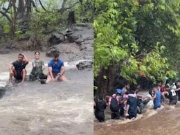 Palghar : हसता हसता रडू आलं! पालघरमधल्या धबधब्यावर अवघ्या 2 मिनिटांत बदललं चित्र, पर्यटकांचा जीव... पाहा VIDEO