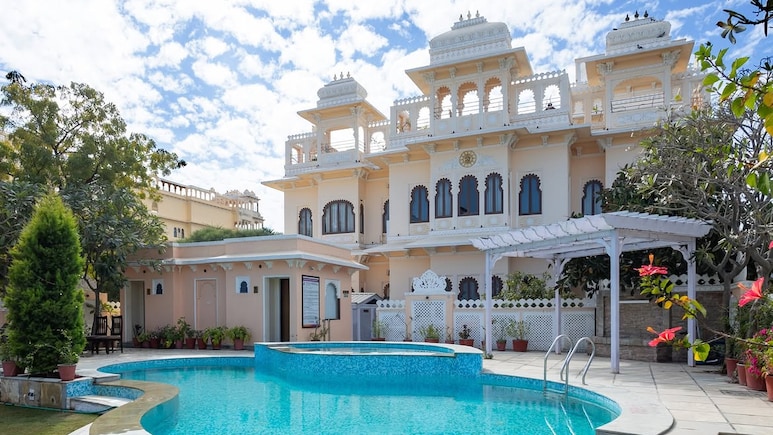 This Udaipur Stay Felt Like Living In A Real Haveli, But The Rooftop Dinner At Katha Stole The Show