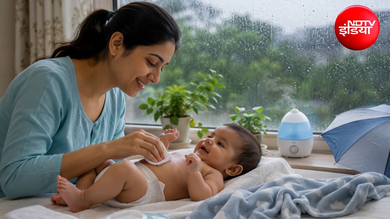 Parenting Tips: मानसून में कैसे रखें छोटे बच्चों का ध्यान? माता-पिता जान लें जरूरी टिप्स