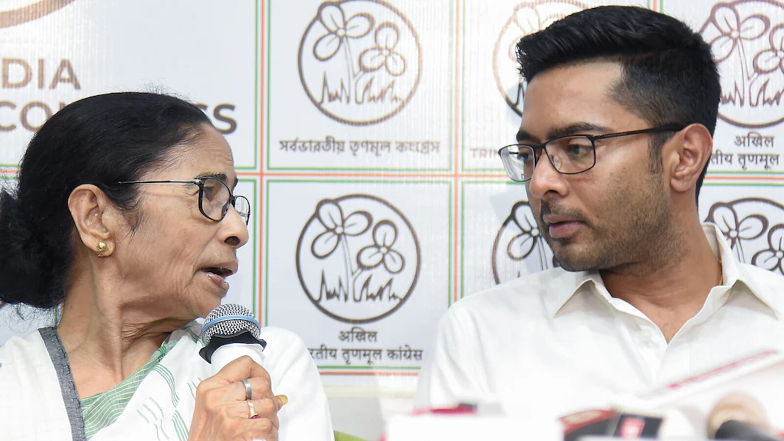 Divided Bengal Observes July 21 Remembrance
