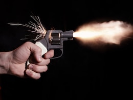 Pune Crime: गोळीबाराच्या दोन घटनांनी पुणे हादरलं! घोरपडे पेठेत तरुण गंभीर; पोलिसांनी 5 आरोपींना ठोकल्या बेड्या