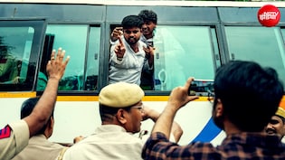 प्रदर्शन के दौरान हिरासत या गिरफ्तारी हो तो आपके पास क्या होते हैं संवैधानिक अधिकार? Explainer