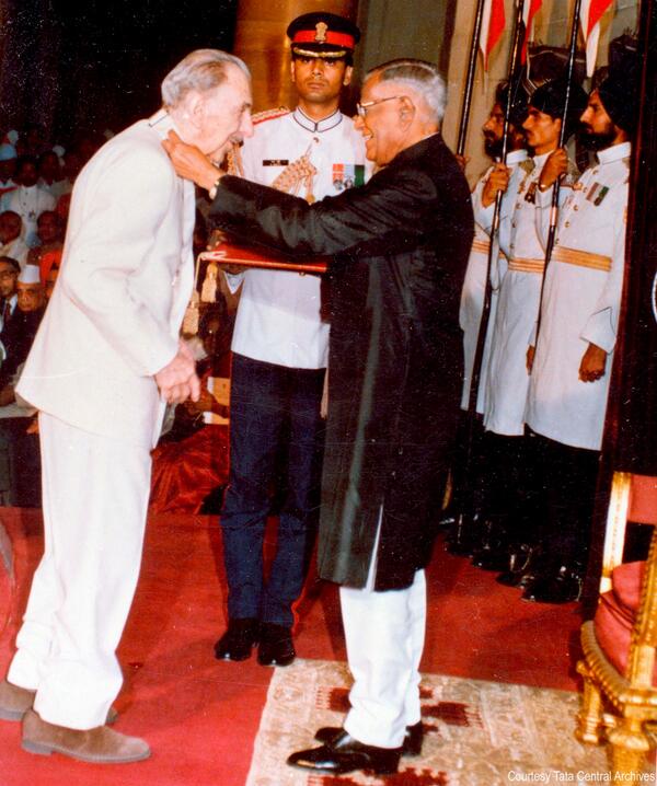 JRD Tata Biography in Hindi