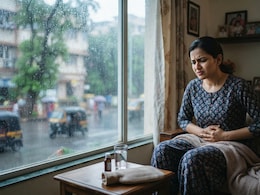 Monsoon Digestion: Why High Humidity Slows Your Metabolism (And 5 Ways To Boost It)