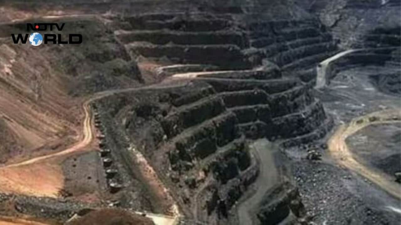पाकिस्तान की सबसे बड़ी कॉपर और गोल्ड खदान के बंद होने का खतरा: रिपोर्ट