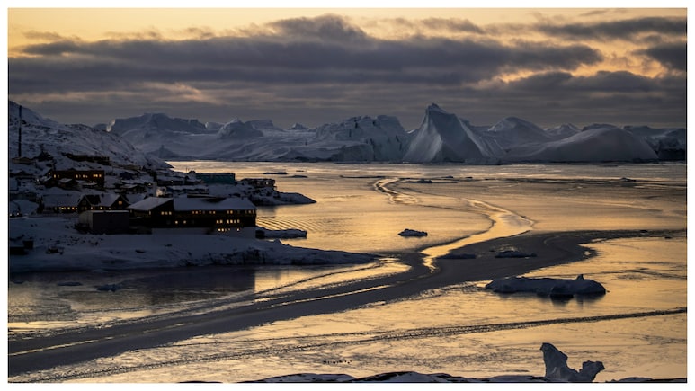 Caught On Camera: Massive Iceberg Flips Over Off Greenland&rsquo;s Ilulissat, Dramatic Videos Go Viral
