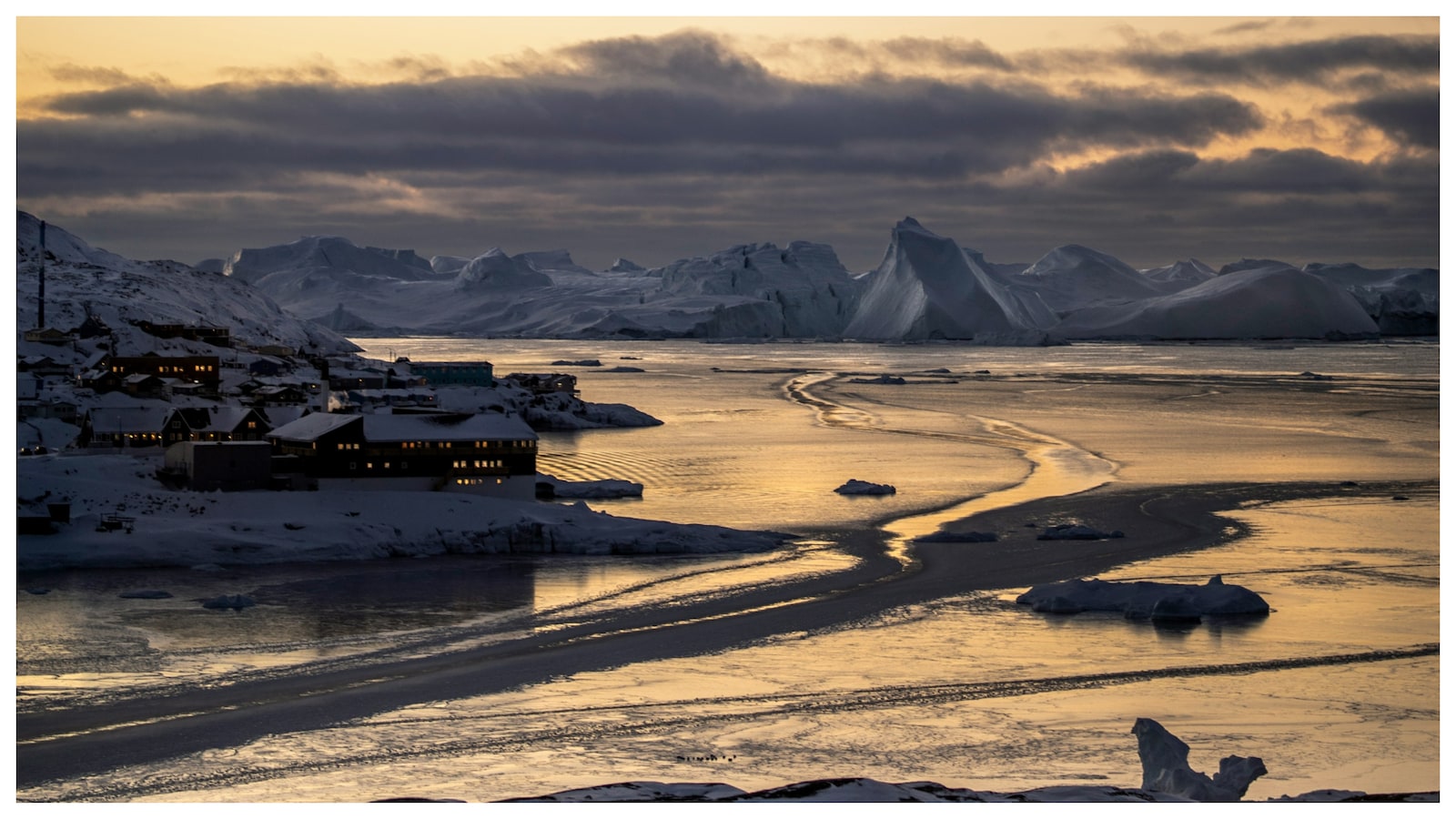 Caught On Camera: Massive Iceberg Flips Over Off Greenland’s Ilulissat, Dramatic Videos Go Viral
