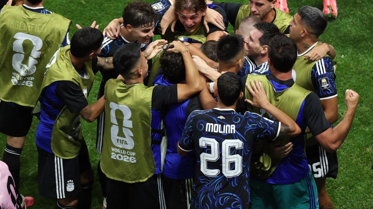 "VAMOS" Echoes From Argentina President After Team's Dramatic Win Over England In FIFA World Cup