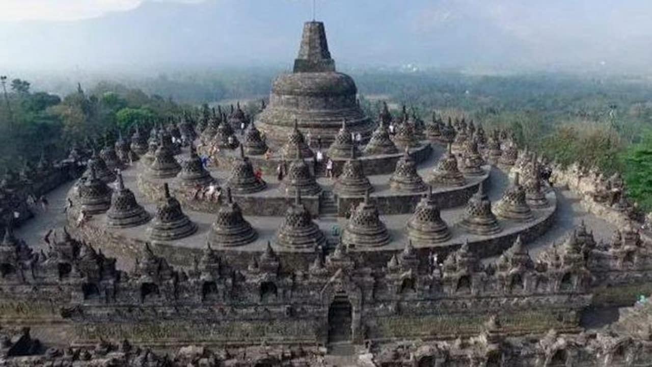 Hindu Mandir Indonesia PM Modi Hindu Mandir Indonesia PM Modi
