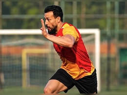 Tiger Shroff Joins Mumbay FC's Durand Cup Squad, Eyes Professional Debut