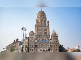 आम आदमी खाए लोकल के झटके और BMC नेताओं को  स्कॉर्पियो में होता है 'पीठ दर्द', चाहिए इनोवा क्रिस्टा