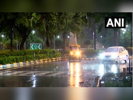 दिल्ली में झमाझम बारिश, कल भी बारिश का अलर्ट, चमक-गरज के साथ 50 किमी की रफ्तार से आ सकती है आंधी
